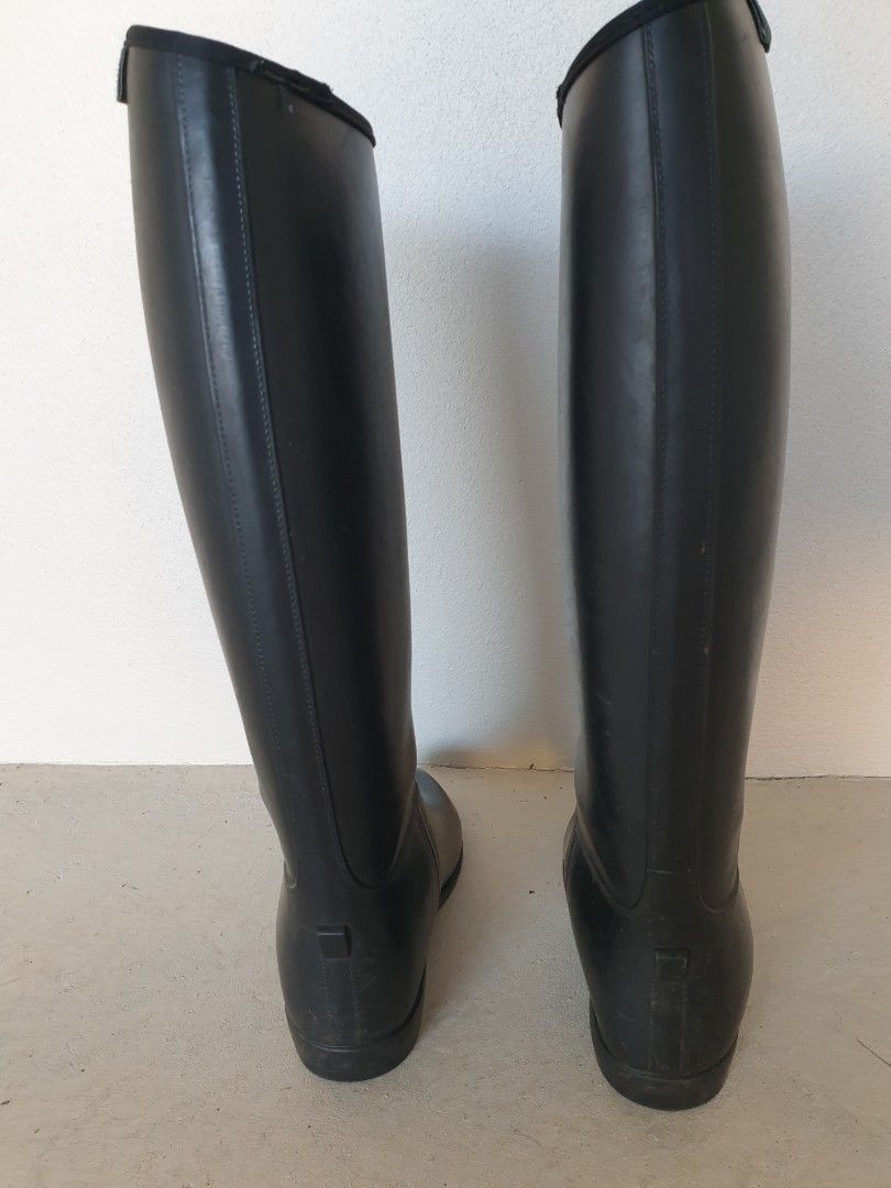 Horse Riding Tall Boots Women s Fashion Footwear Boots on Carousell