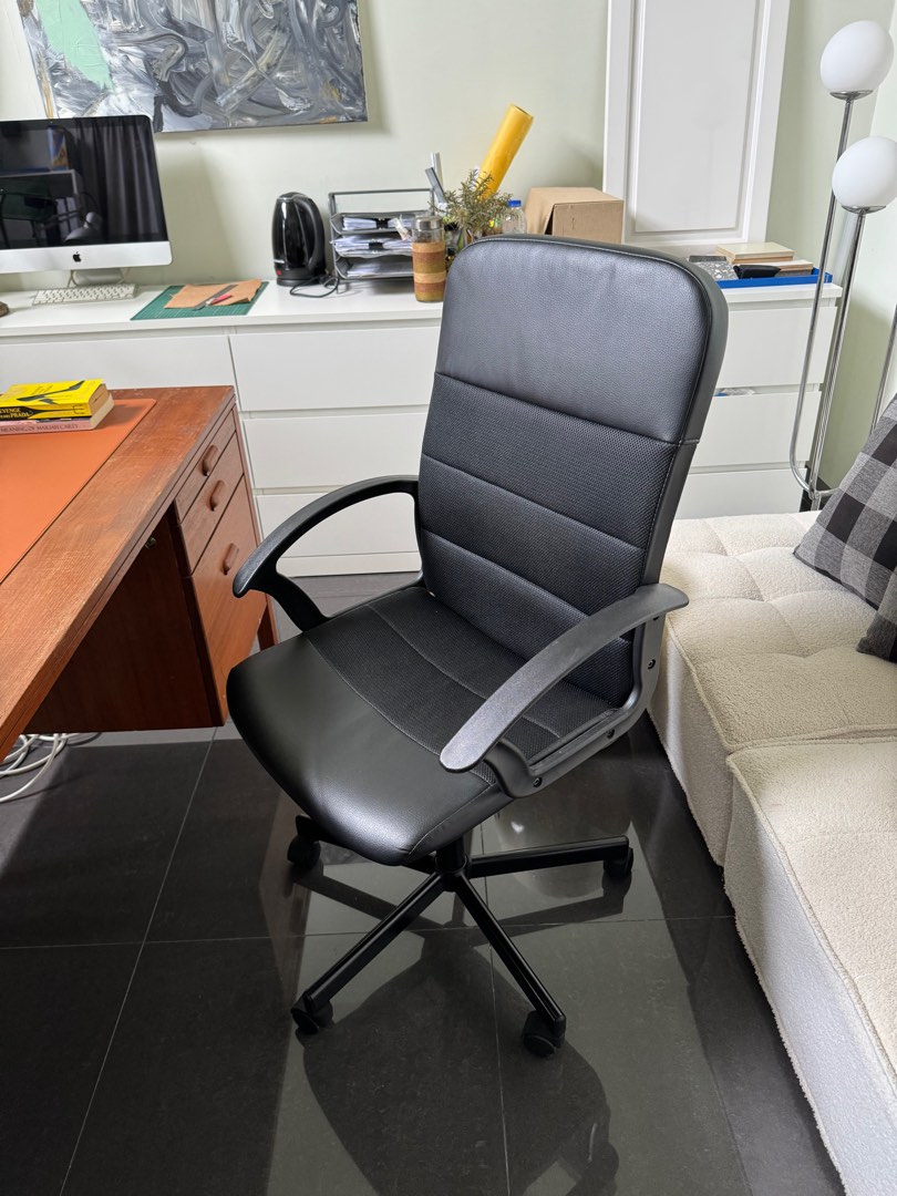 Ikea Renberget office chair, Furniture & Home Living, Furniture, Chairs