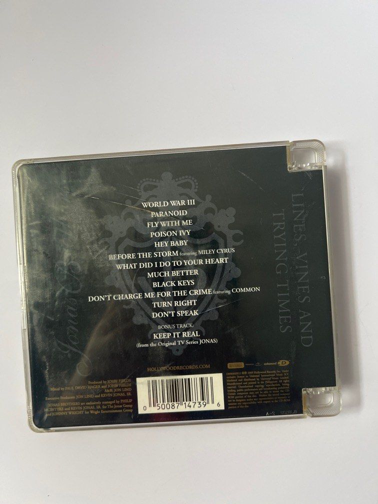 Jonas Brothers Lines, Vines, and Trying Times CD 2009, Hobbies