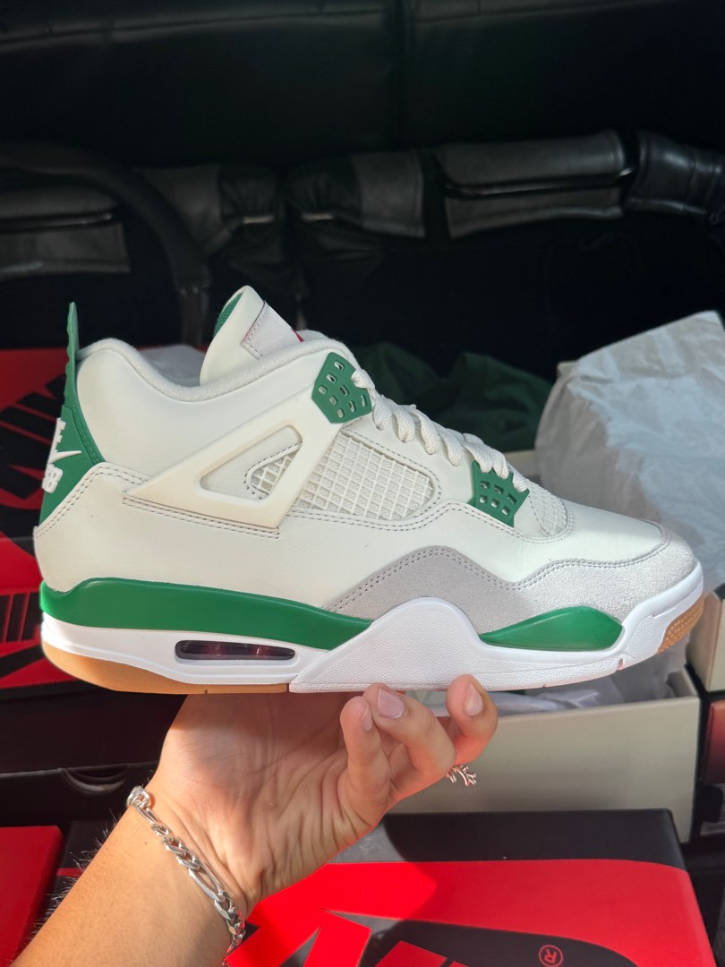 pine green jordan 14