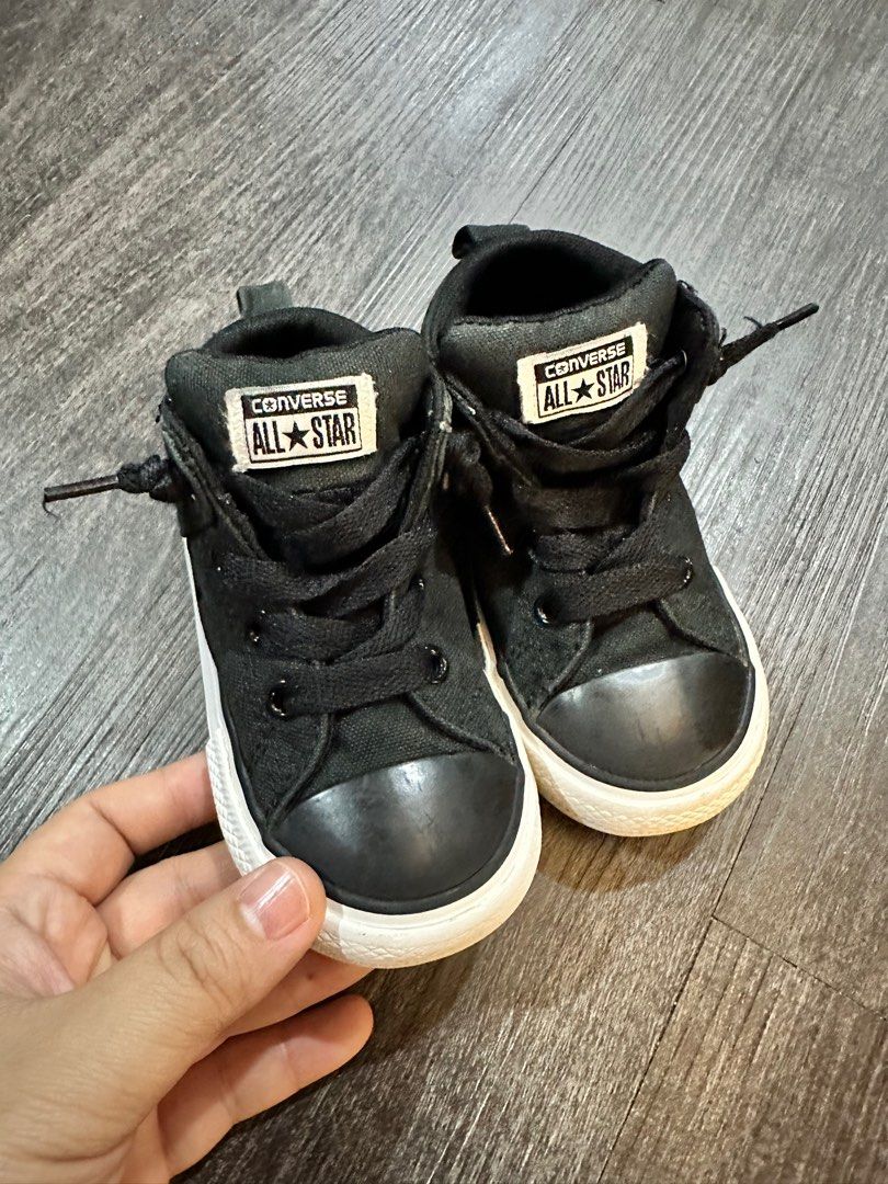 Kids leather deals high top converse