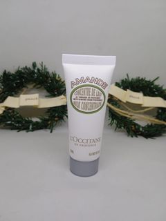 Loccitane amande milk concentrate