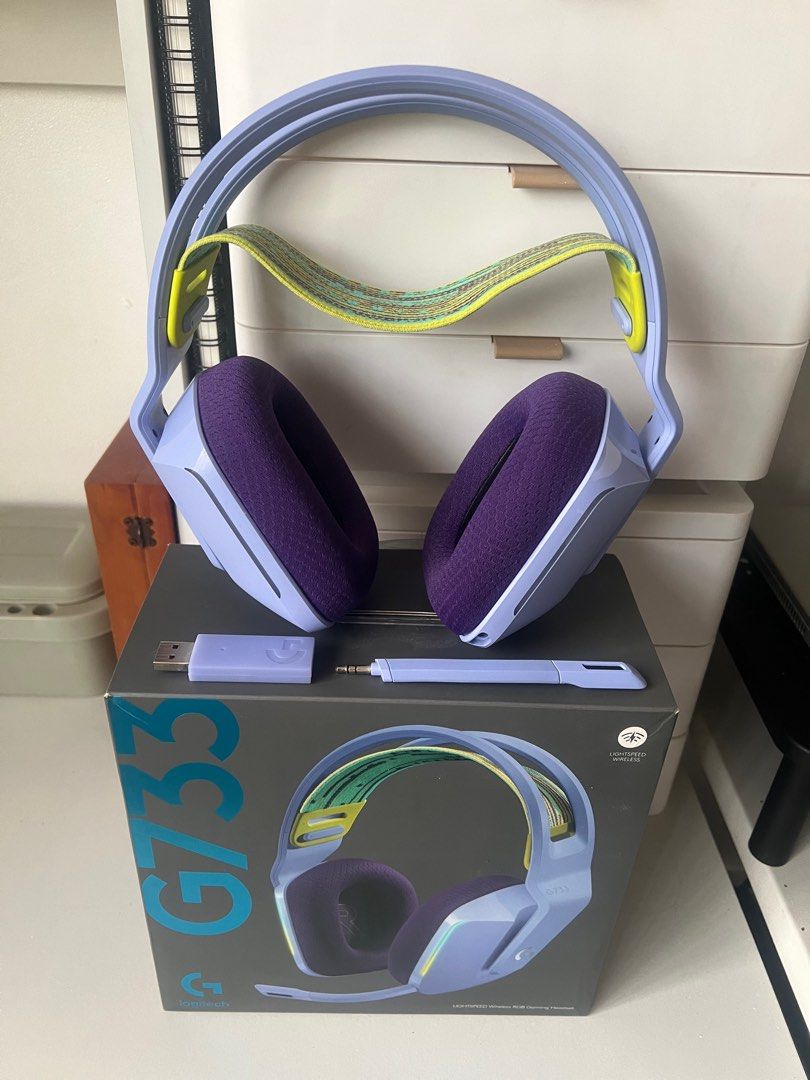 Logitech g733 best sale purple