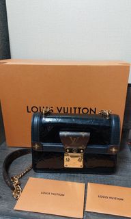 （分類：）位於 。 由 dorischann 提交（商品編號 1266930897，圖片 1）。簡介： 。