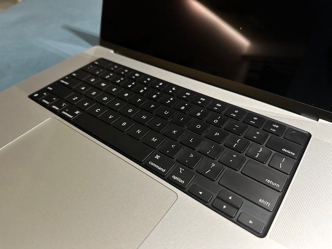M1 MacBook Pro 16 inch (Silver), Computers & Tech, Laptops & Notebooks ...