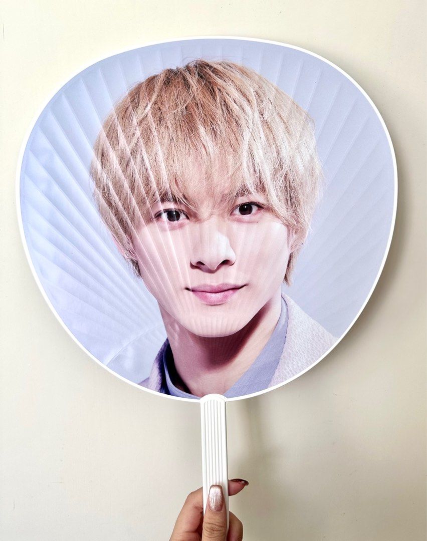 ジャニーズ 応援うちわ スワロフスキーデザイン 平野紫耀 キンプリ