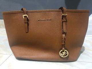 Michael kors tote bag