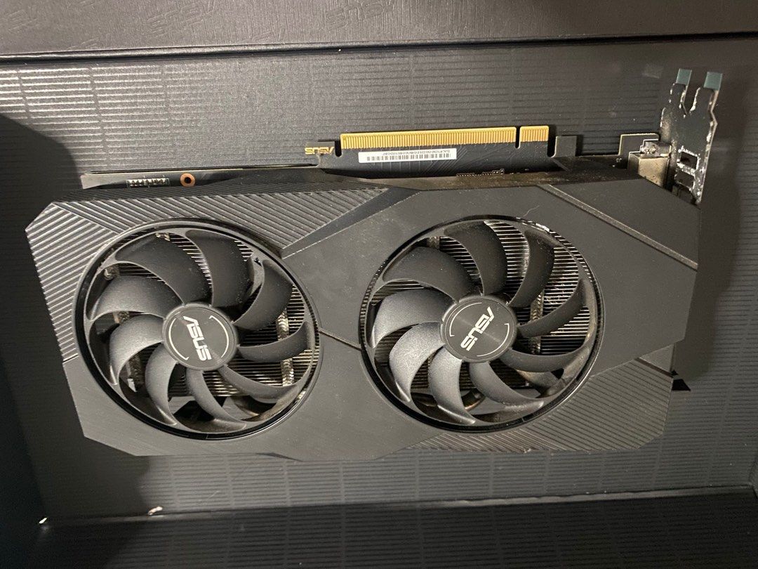 Mining Rig (Category: Computer Parts) located in Singapore. Submitted by norapandy (Listing ID 1266787472, Image 2). Description: .