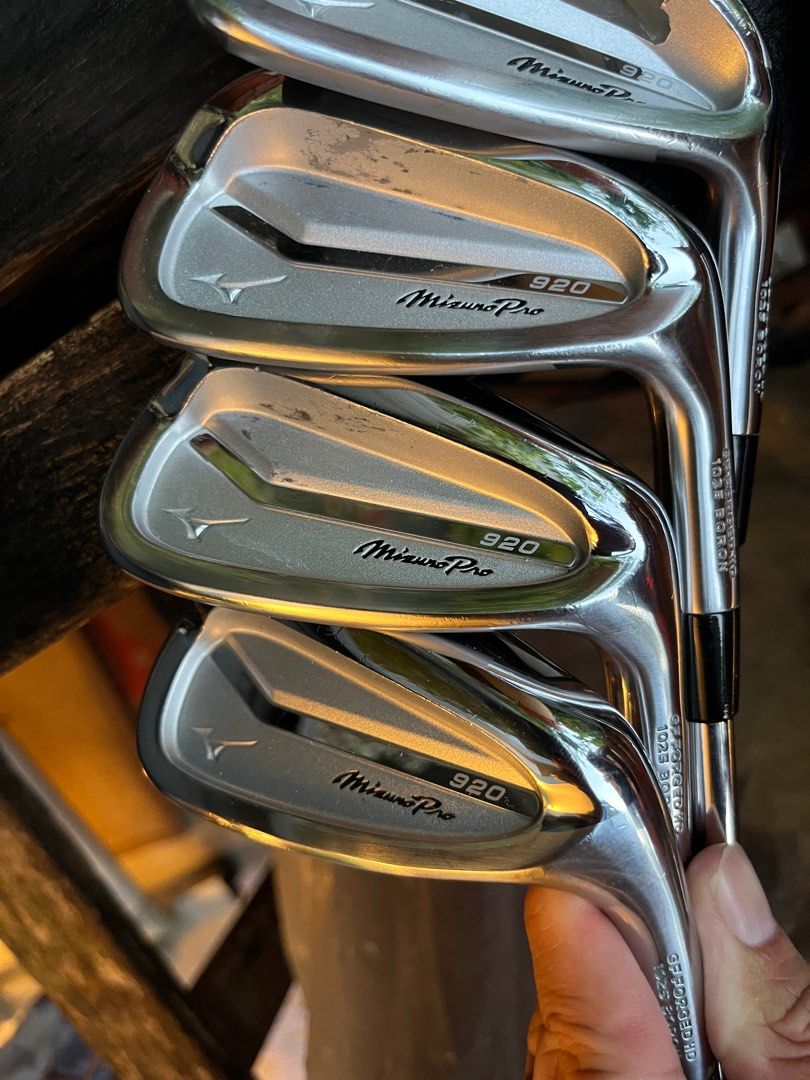 Mizuno jpx store 920 irons