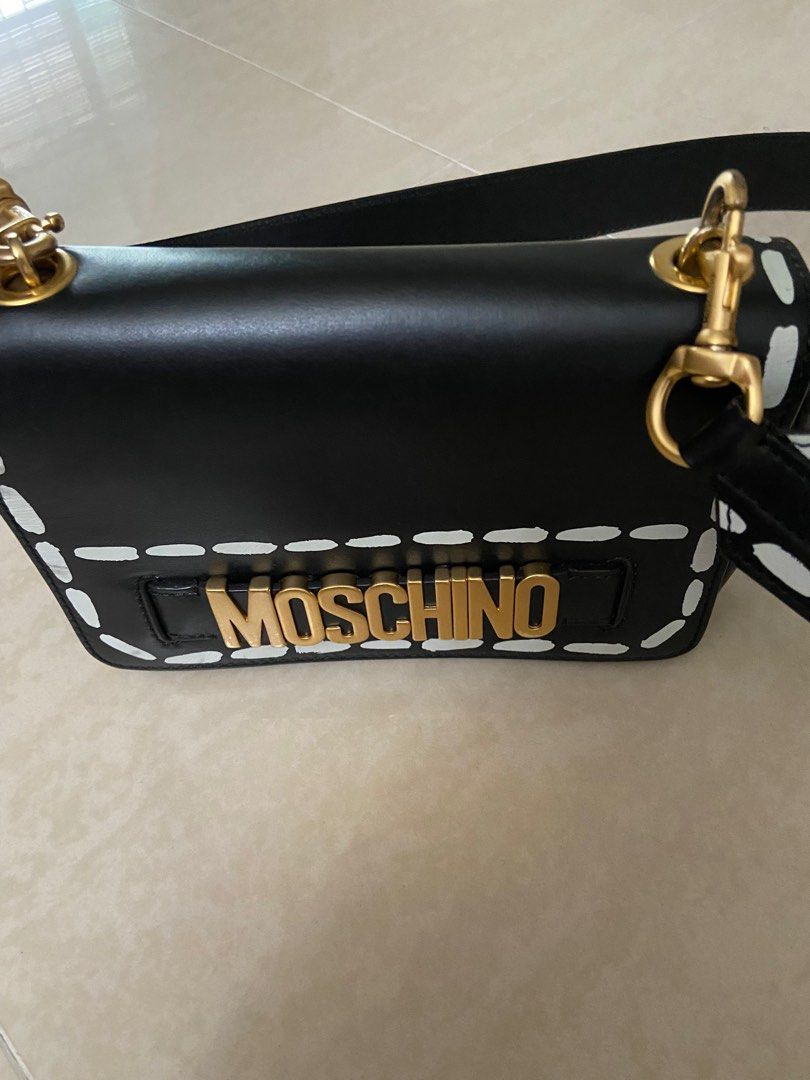 Moschino bag
