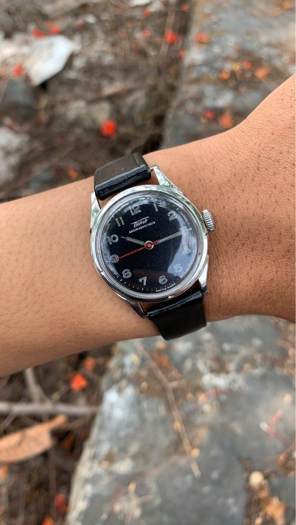 MURAH JAM TANGAN VINTAGE TISSOT MILITARY ANTIMAGNETIQUE BLACK DIAL