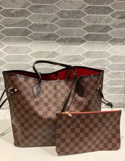 Page 2  19,000+ Louis Vuitton Pictures