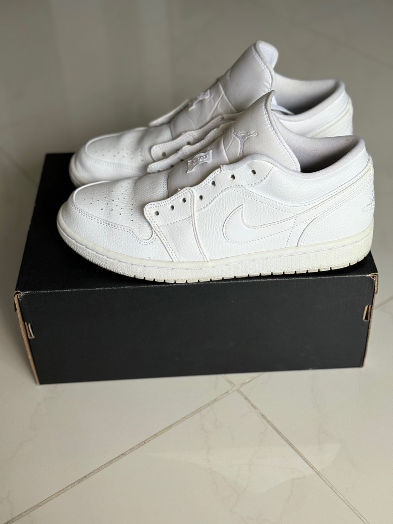 Nike air jordan 1 low white top