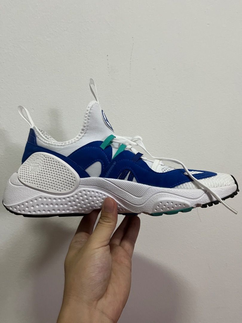 Nike huarache edge on feet 2025