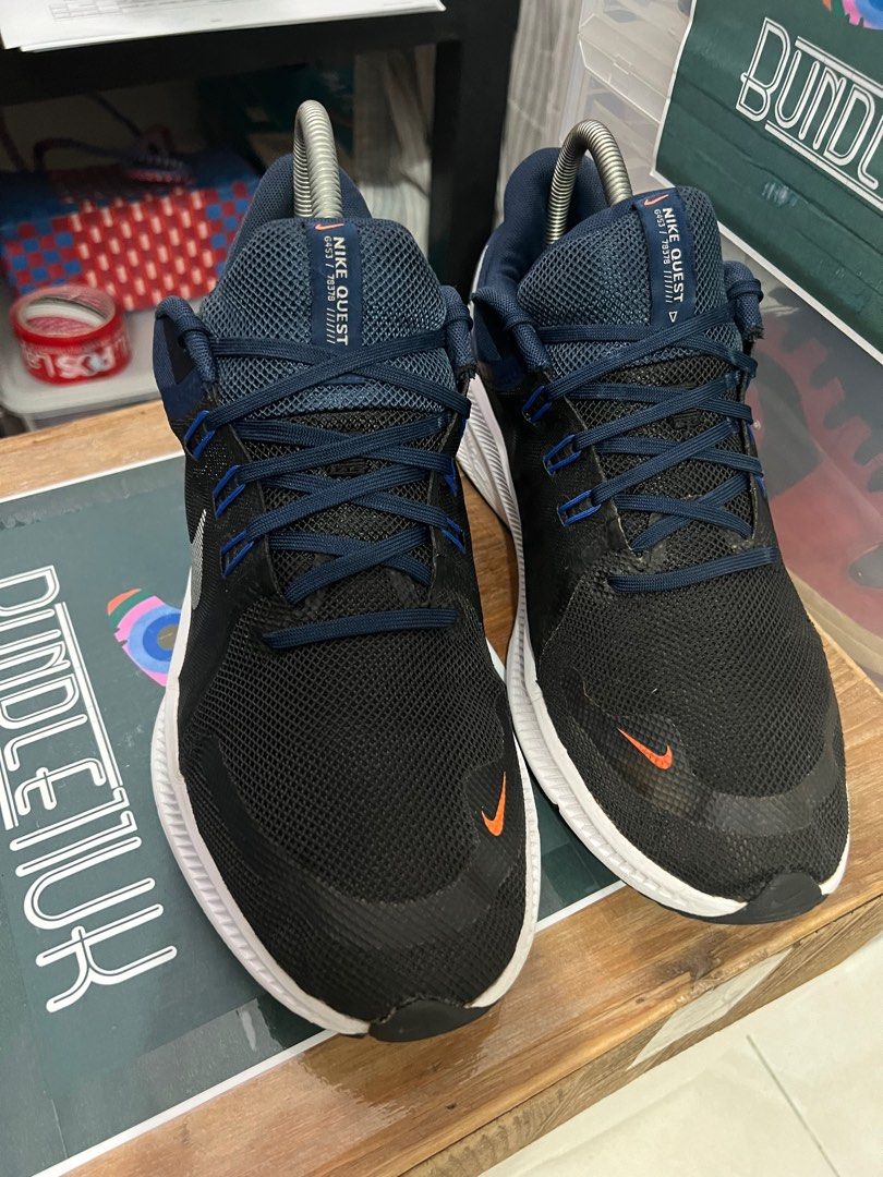 Nike quest navy clearance