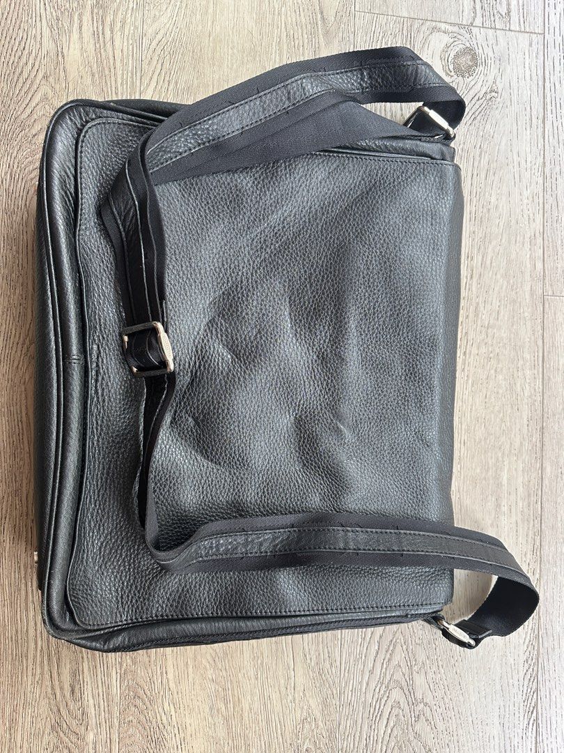 Oroton leather Bag
