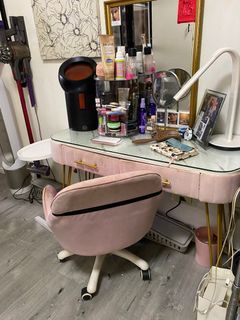 Pink vanity table velvelt memory foam