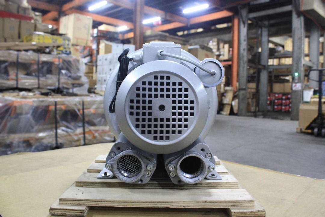 Pioneer Ring Blower (Category: Industrial Equipment) located in Manila. Submitted by homecareph (Listing ID 1231284223, Image 2). Description: 06-04-2026 ✅For Sale !!! ✅Retail / Wholesale ✅PIONEER RING BLOWER AVAILABLE MODEL: • 2HB310A01 (0.62kW) • 2HB410A01 (0.83kW) • 2HB410A11 (0.95kW) • 2HB410A21 (1.5kW) • 2HB510A11 (1.5kW) • 2HB510A21 (1.75kW) ✅Quality Guaranteed ✅Heavy Duty ✅For pick-up, our office warehouse is located at Zobel St. ,Ermita M