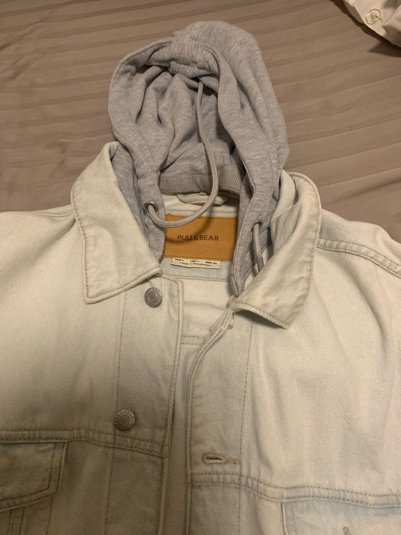 PULL BEAR Denim Jacket with Hoodie Men s Fashion Coats Jackets