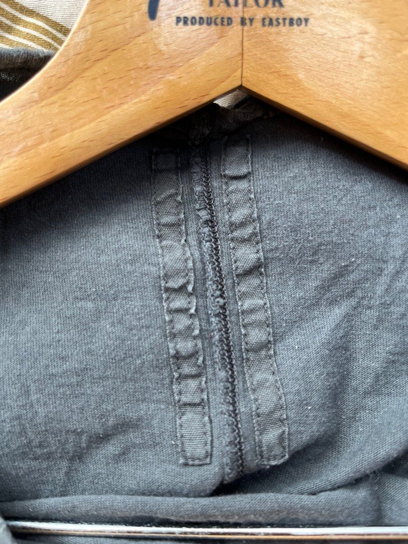 Rick Owens Pentagram OG Archival Tee (Category: Luxury Apparel) located in Calapan. Submitted by axlefinestpicks (Listing ID 1266867942, Image 3). Description: Authentic Rick Owens Tee Long tee Medium fit Cut washtag and drkshdw ribbon.