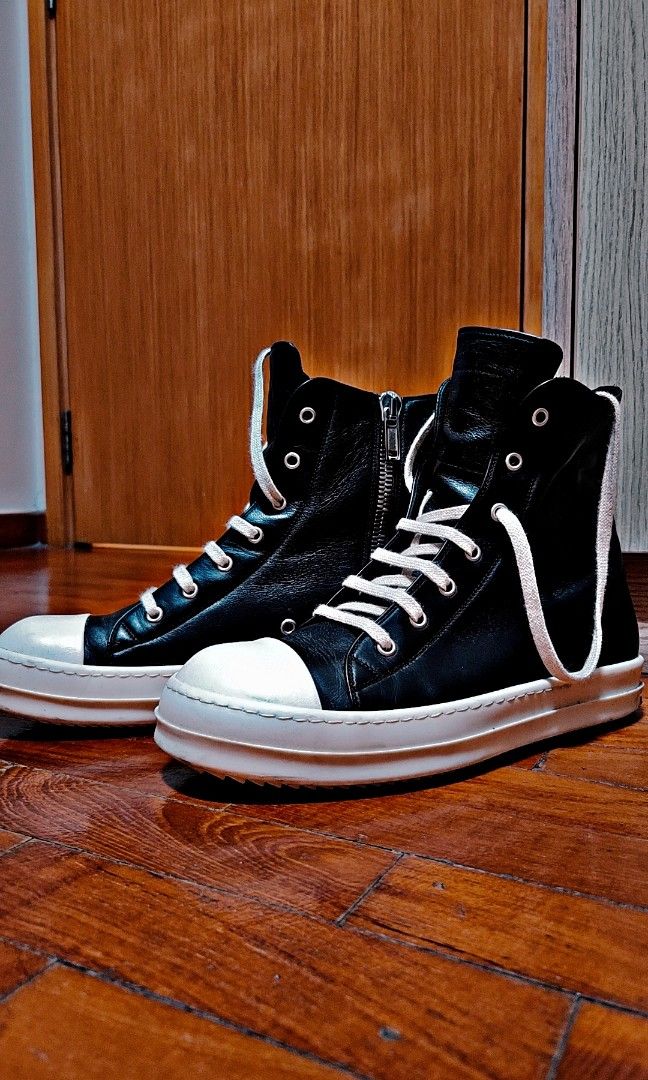 Converse ramones edition best sale
