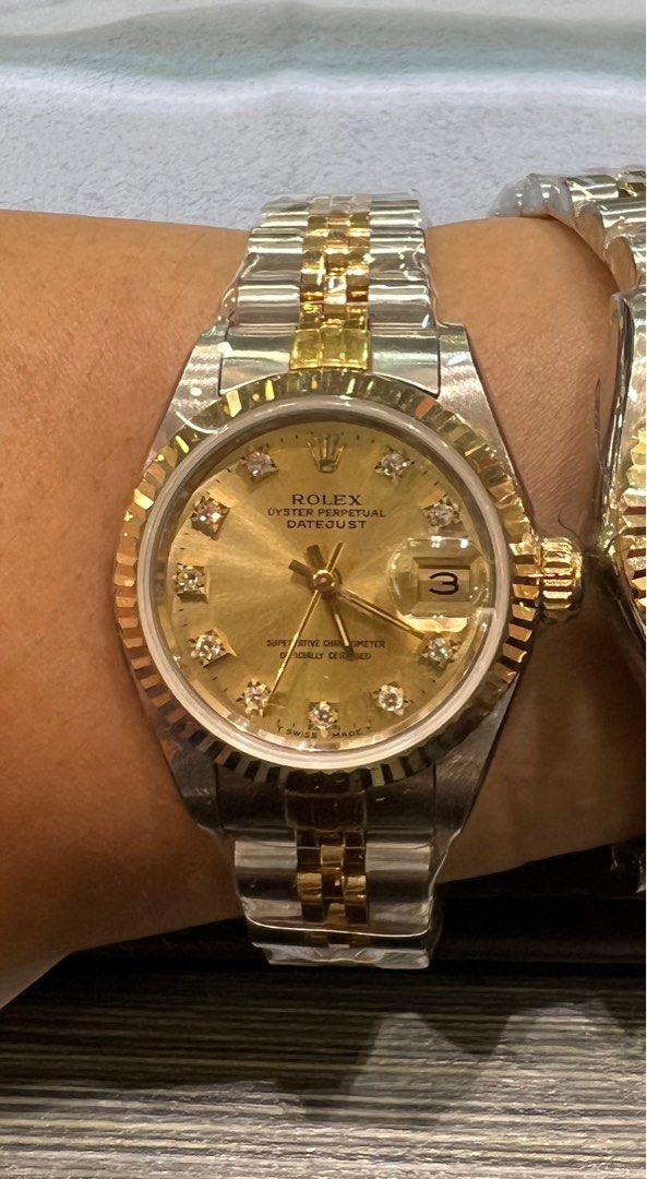Rolex Ladies with Diamonds (w pouch only) (Category: Luxury Watches) located in Paranaque City. Submitted by Vanessacloset_VLuxe (Listing ID 1266951042, Image 2). Description: Great condition Watch with pouch only .