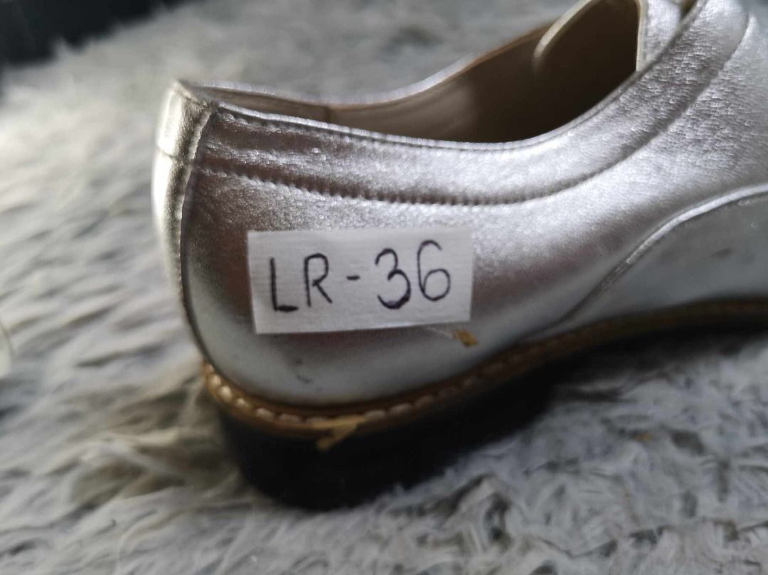 Rose Bud Silver Leather Oxford Shoes Men s Fashion Footwear Casual Shoes on Carousell