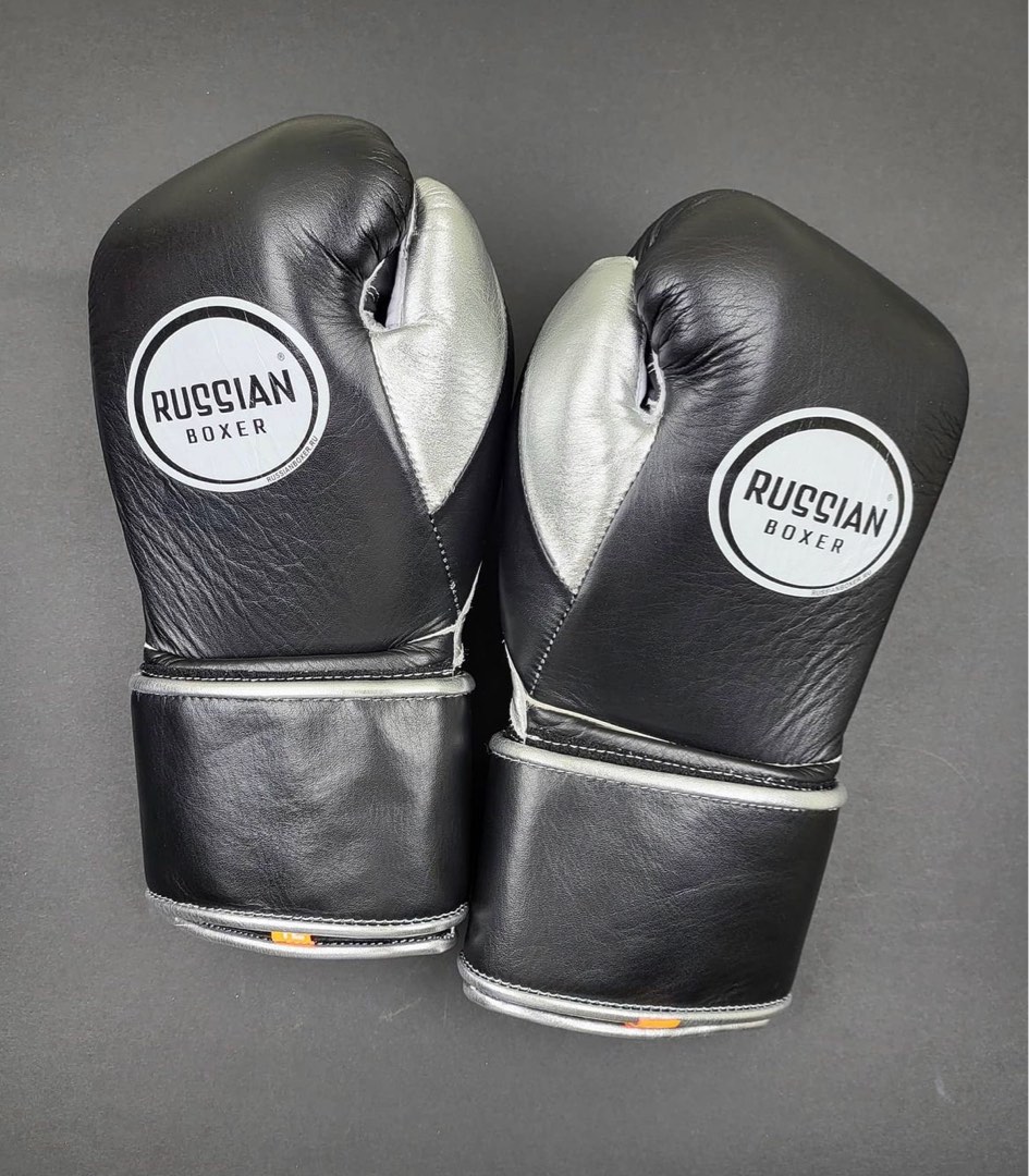 russian boxer 12 oz boxing gloves Sports Equipment Other Sports