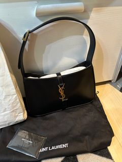 （分類：）位於 。 由 g2025 提交（商品編號 1240544792，圖片 1）。簡介： 。