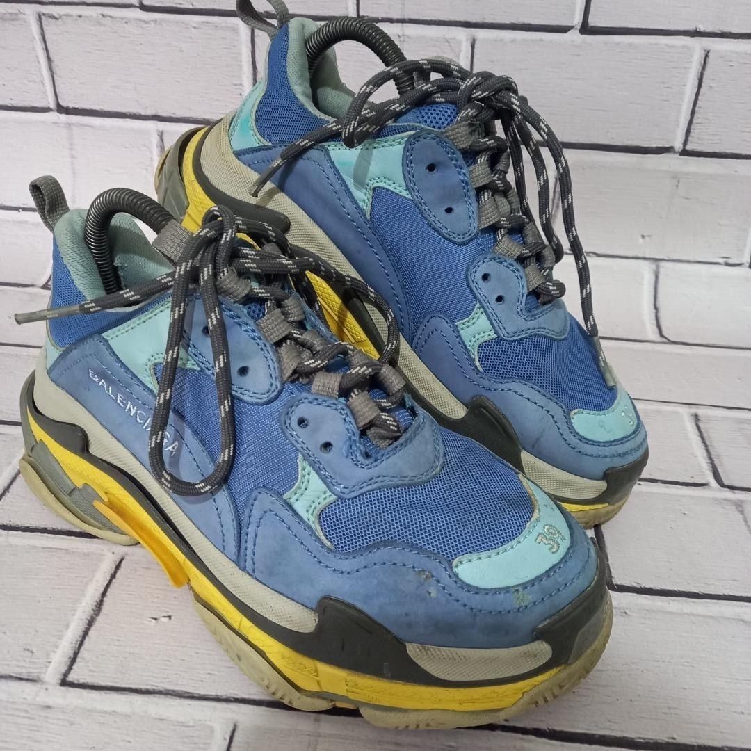 Ssense balenciaga on sale speed trainer