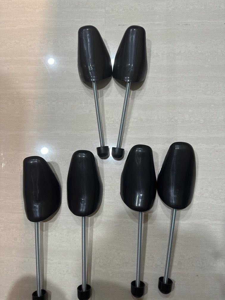 Shoe Trees for Sneakers, Men's Fashion, Footwear, Shoe inserts