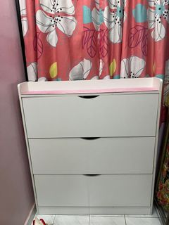 (Category: ) located in . Submitted by hers_nail_house (Listing ID 1266891356, Image 1). Description: .