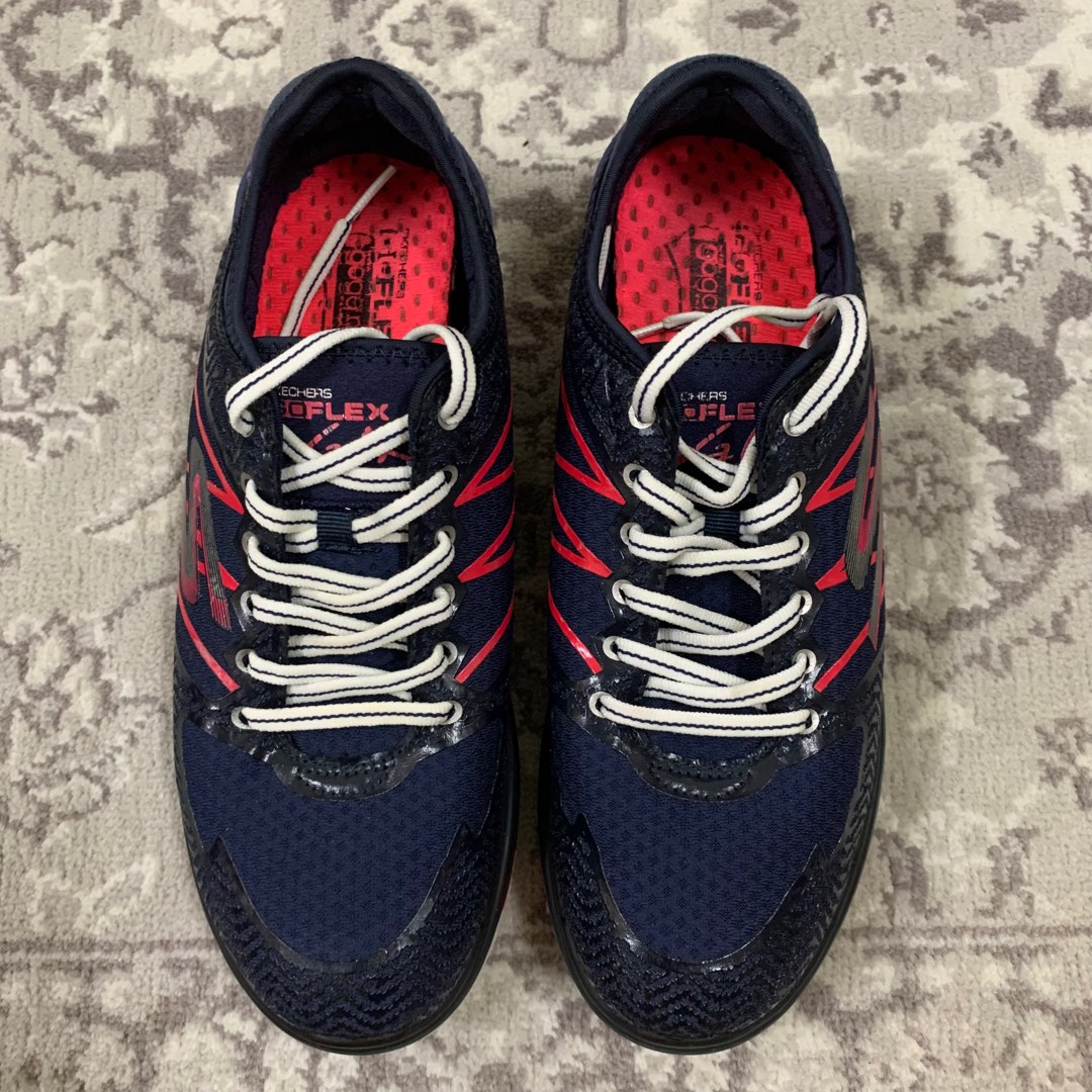 Skechers go cheap flex momentum