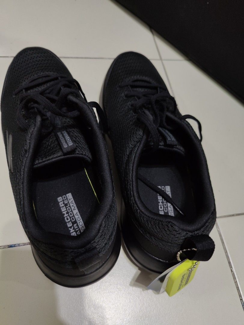 Ccc sketchers clearance
