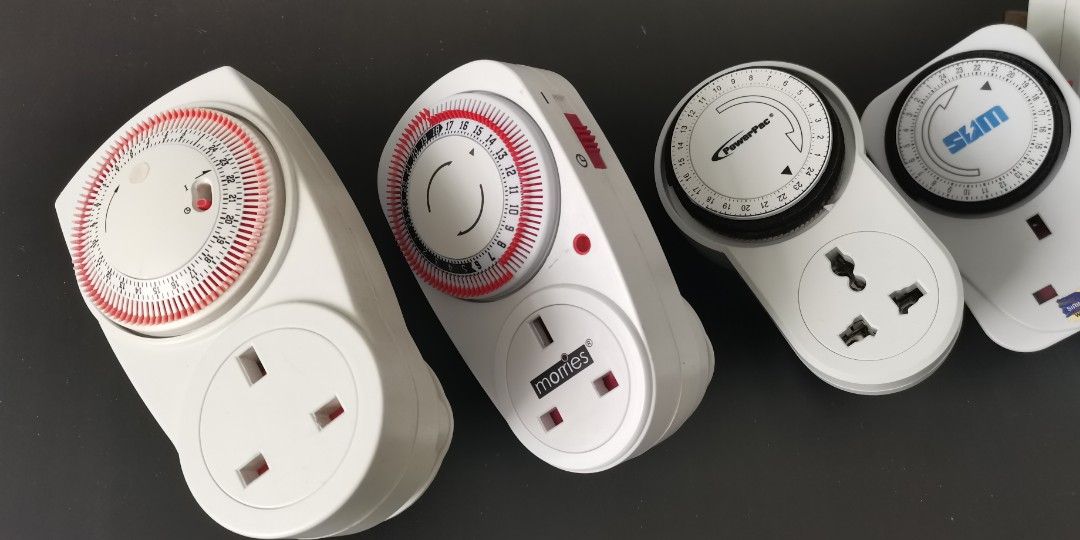 Timer. 24hours. (Category: Everything Else) located in Singapore. Submitted by star333hub (Listing ID 1266830190, Image 2). Description: no more using. working condition. self collection only. $4 each no refund no return two blue timer already sold.