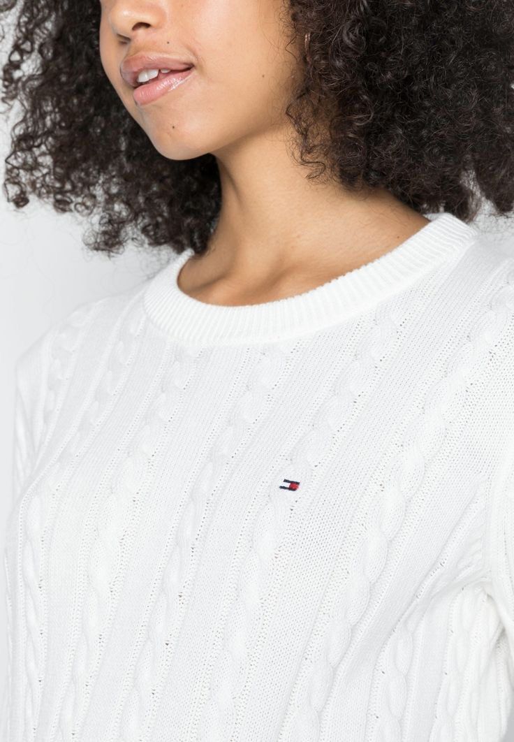 Tommy Hilfiger White cable knit long sleeve jumper