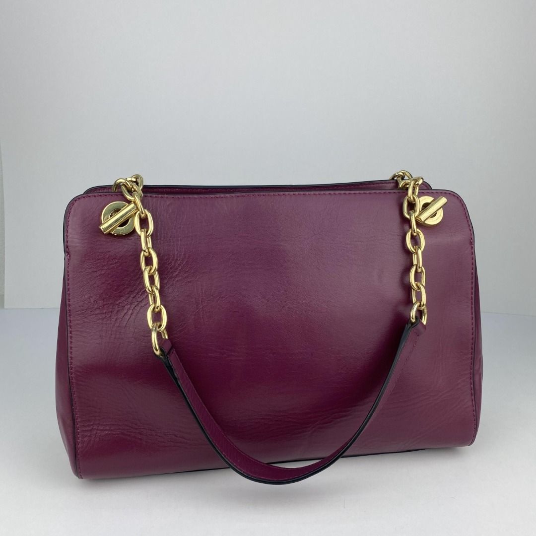 Tory burch satchel deals priscilla top handle black