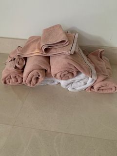 (Category: ) located in . Submitted by duchesslouise (Listing ID 1266818898, Image 1). Description: .