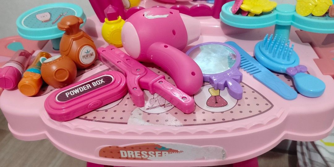 Vanity clearance set toy