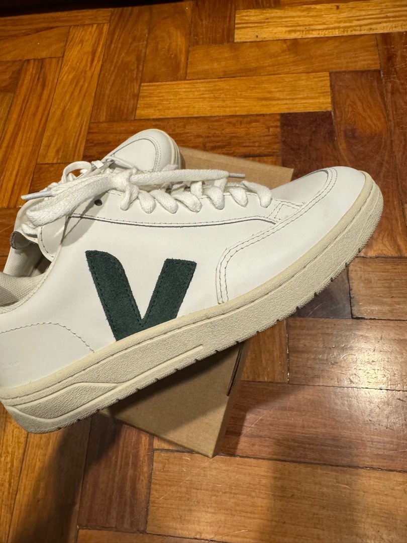 veja v12 womens