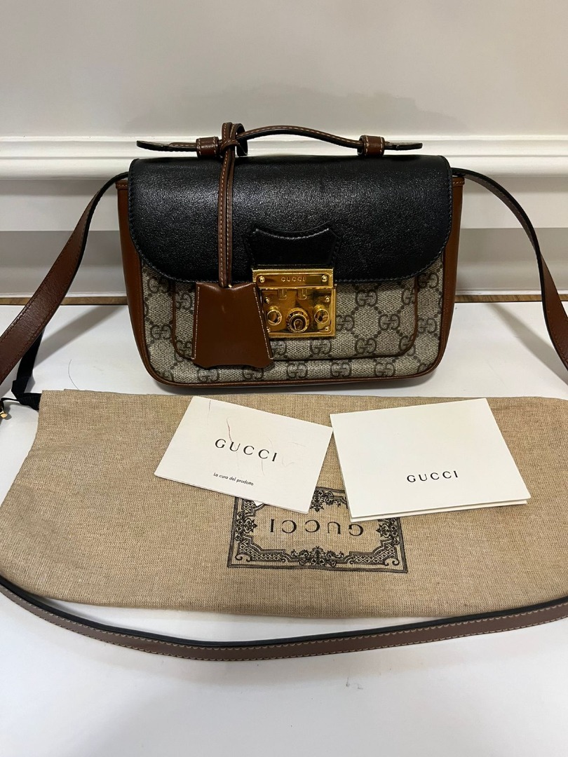 VGC Gucci Padlock Mini Flap Shoulder bag size 21x13x5 cm with db