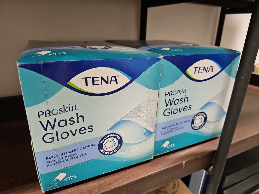 Wash gloves, Beauty & Personal Care, Bath & Body, Bath on Carousell