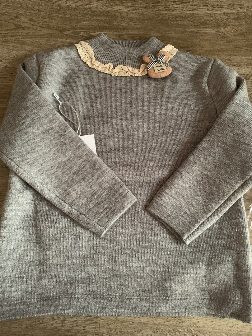 Brand new Winter sweater double layer size 4 6 years old