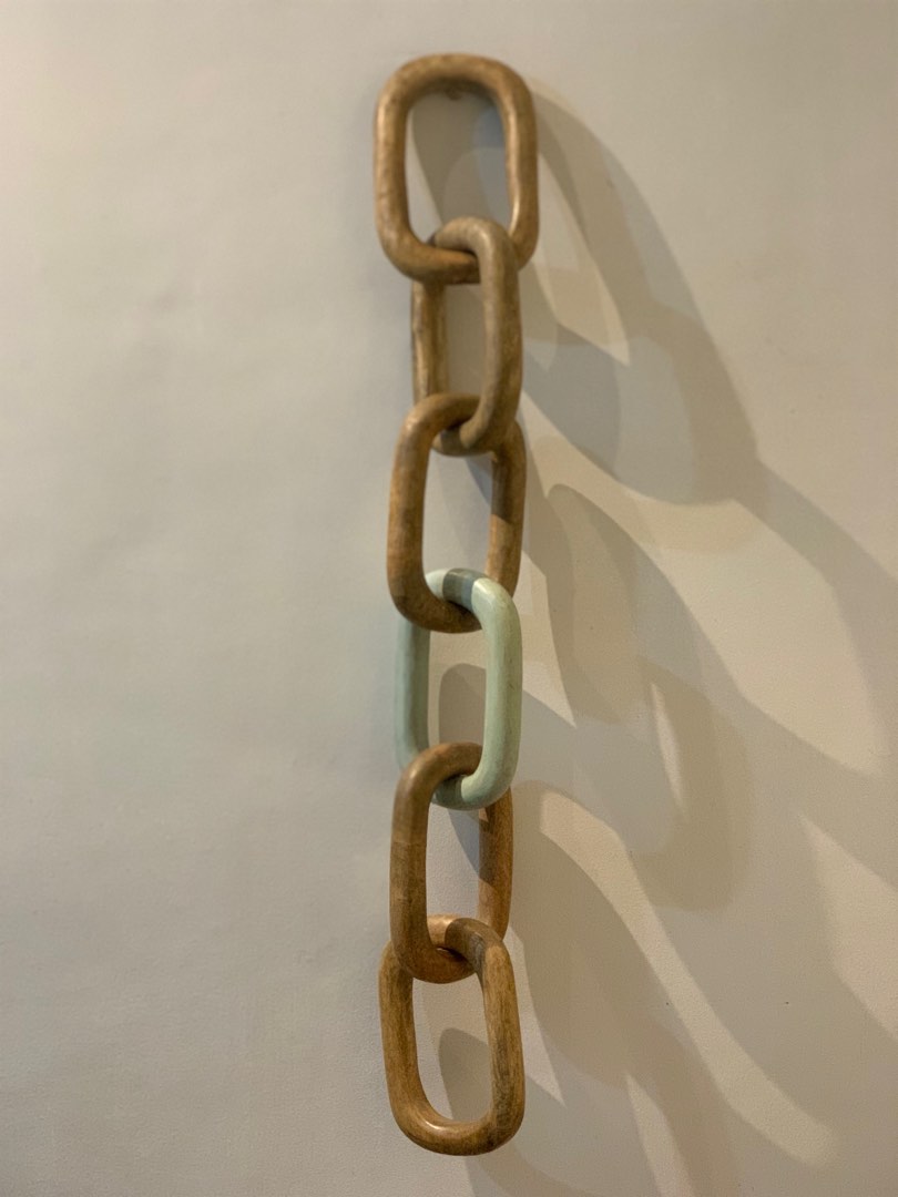 Wooden Chain Link Decor, Furniture & Home Living, Home Decor, Other