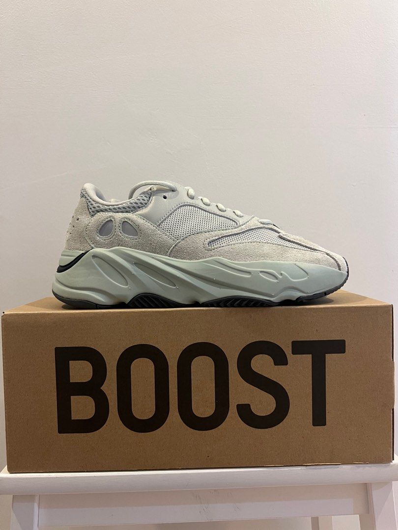 WTS BNDS Adidas Yeezy 700 V1 Salt US8.5 Men s Fashion Footwear
