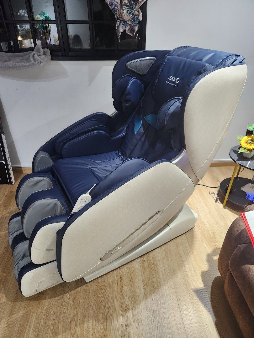 Zero massage Chair, Health & Nutrition, Massage Devices on Carousell