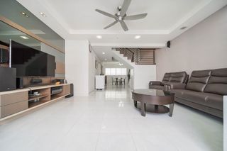 125 Bukit Batok Central