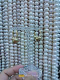 14k Gold with South Sea Pearl