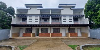 4 Door Apartment House and Lot For sale in Village East Cainta,Rizal