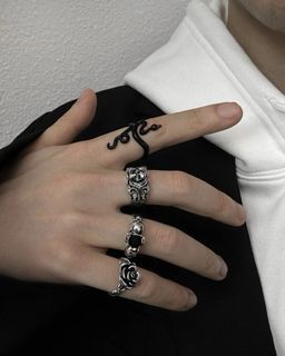 4pcs/set Funky Zinc Alloy Flower & Skull Decor Ring For Men For Gift Punk Hip Pop Style, For Jewelry Gift And Party